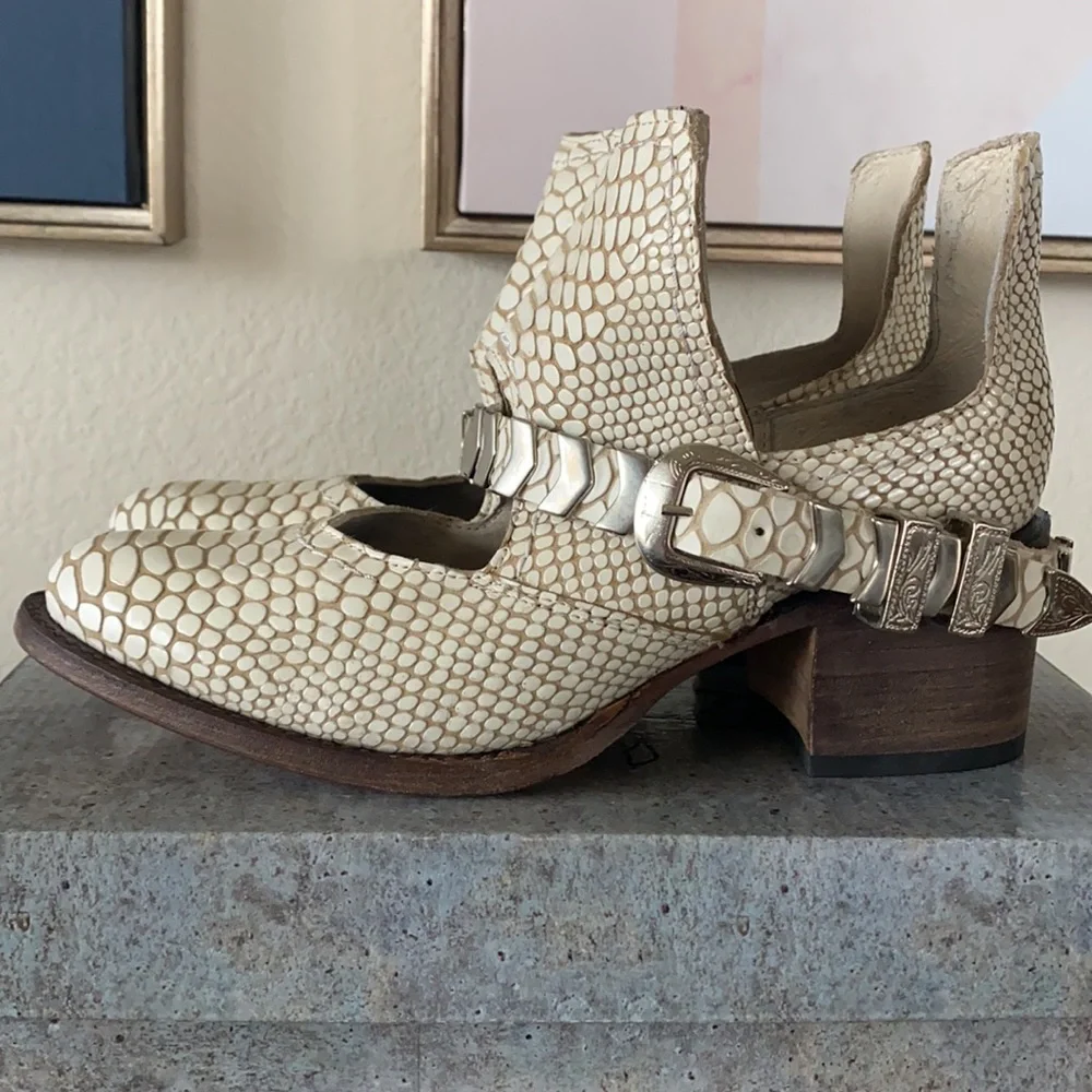 NWT Freebird White Snake Blade Size 7 - Picture 8 of 16